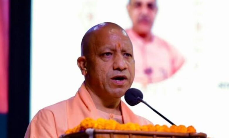 योगी-सरकार-ने-पढ़ाई-मजबूत-करने-के-लिए-उठाया-बड़ा-कदम,-मास्टर-ट्रेनर्स-को-मिला-खास-प्रशिक्षण