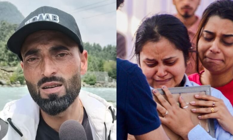 आतंकियों-से-बचाने-वाले-सज्जाद-अहमद-भट्ट-को-पुलिस-ने-दिया-सम्मान,-कहा-‘पर्यटक-मुझे-कह-रहे-थे-कि…’